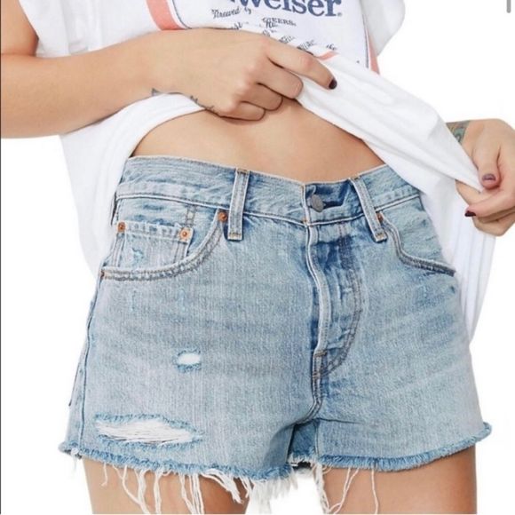 Levi's 501 Cut Off Women's Short Button Fly Frayed Distressed in Waveline Sz 27 - Picture 1 of 13